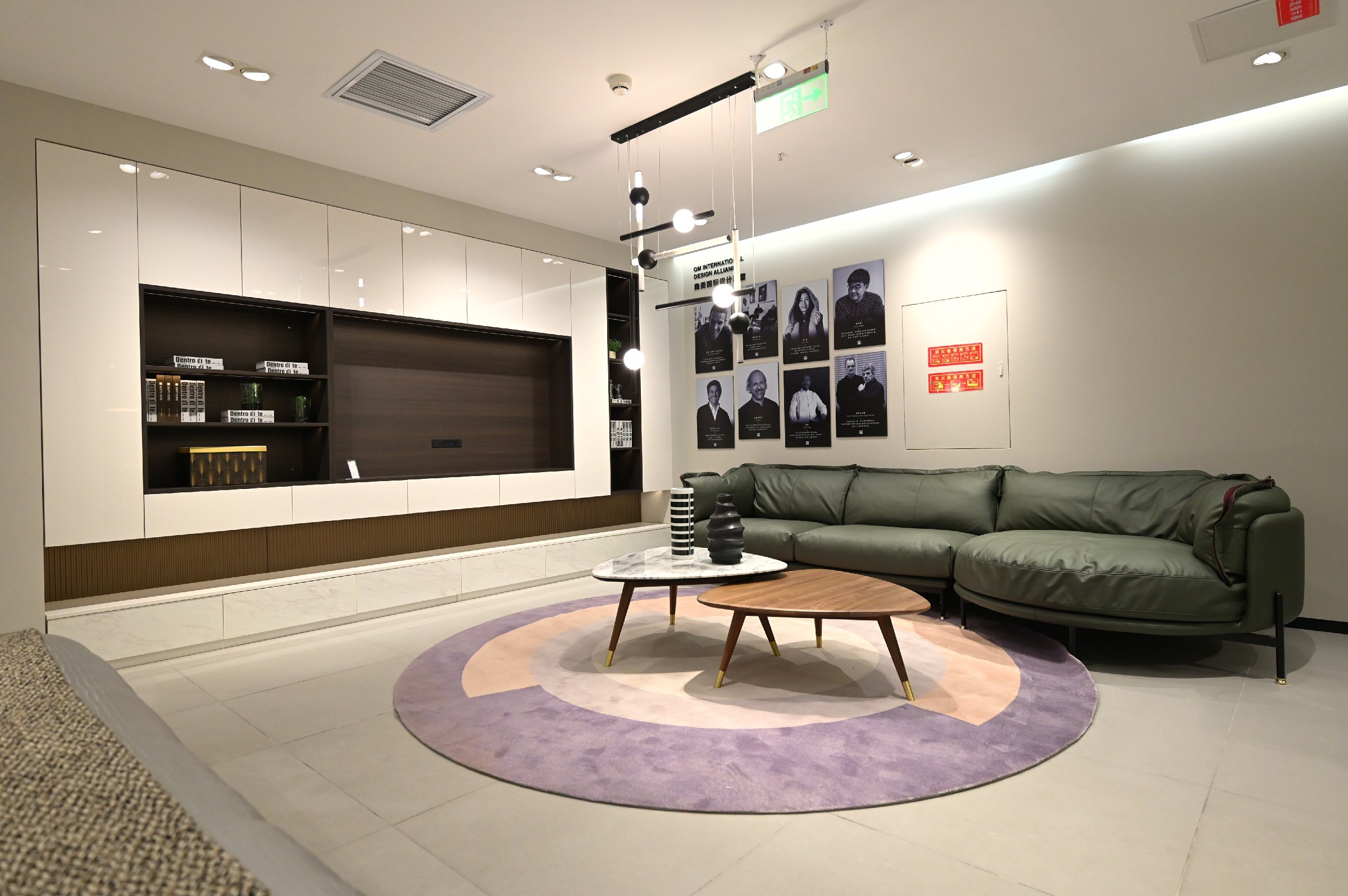 曲美家居金港店